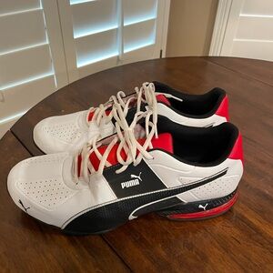 Puma Men’s Size 13 sneakers